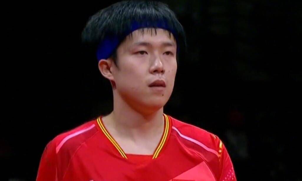 不过显然是第一处争议需要马萨做得更好，尽管他在本场比赛的执法并不糟糕。